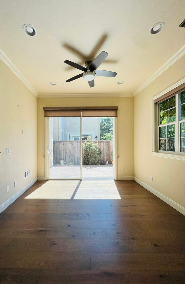 Building Photo - 3024 Sonsilla Ln