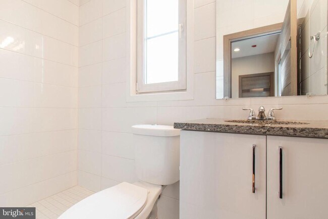 Building Photo - 2605 Federal St