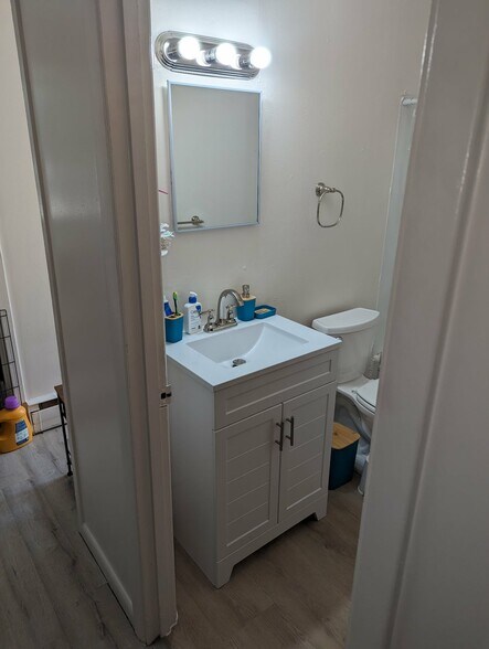 Building Photo - 199 Veazie St