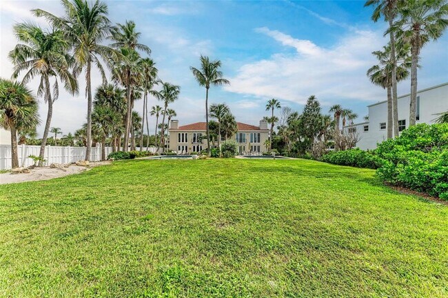 Building Photo - 4473 Gulf of Mexico Dr