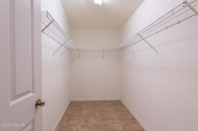Building Photo - 142 Heron Dunes Dr