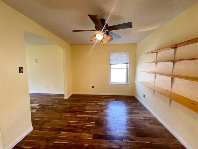 Building Photo - 3906 Haleys Way