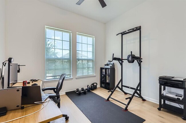 Building Photo - 1209 Brasano Pl