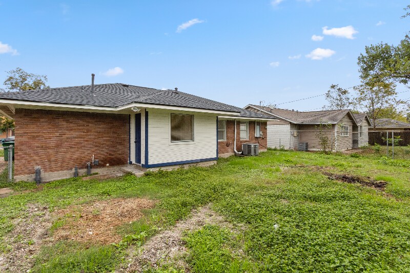 Building Photo - 4601 W 43rd St