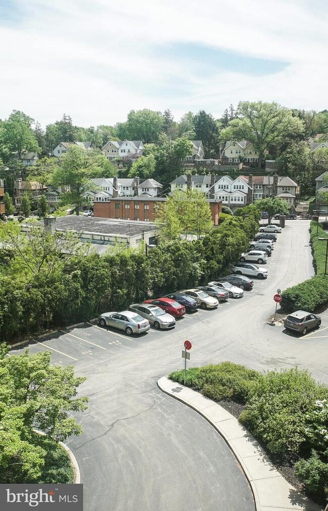 Building Photo - 19 Rock Hill Rd