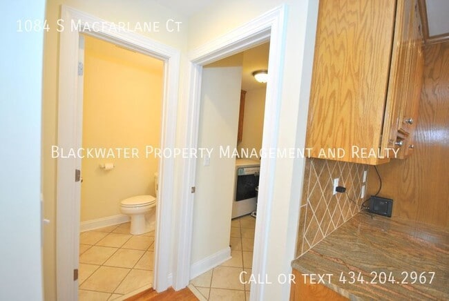 Building Photo - Beautiful Home in Lake Vista