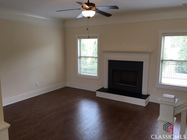 Building Photo - 340 Ridge Pointe Drive