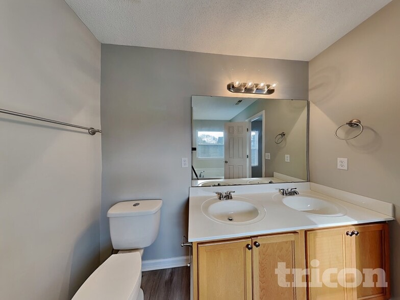 Building Photo - 4505 Arcaro Dr