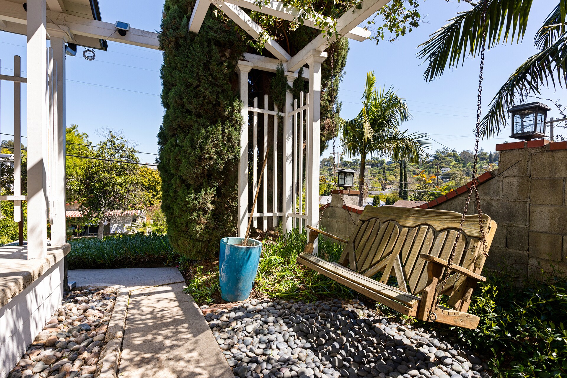 Building Photo - 4841 Avoca St
