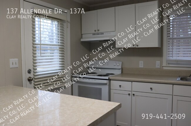 Building Photo - 137 Allendale Dr