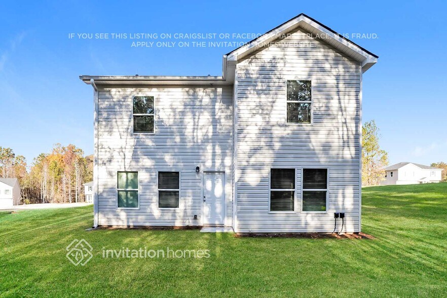 Building Photo - 729 ASHBY Ct