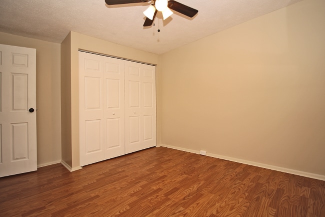 Building Photo - 100 Grouse Ct