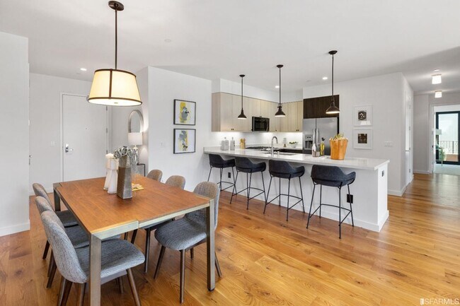 Building Photo - Coming Soon! Spacious 3BR Corner Condomini...