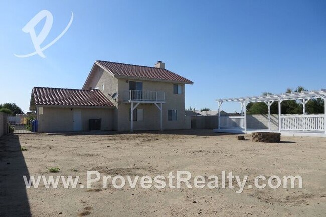 Building Photo - 3 Bed, 2 Bath Silver Lakes Home!!!