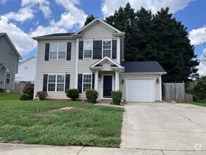 Building Photo - 2 Story, 3 Bedroom home in Huntersville