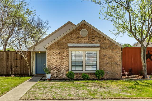 Building Photo - 929 Sugarberry Dr