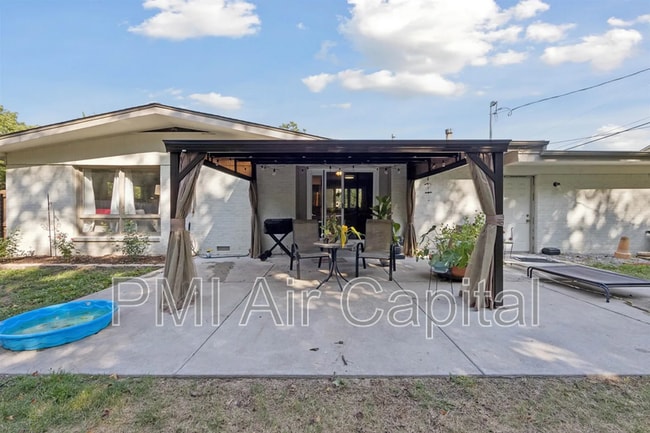 Building Photo - 1917 N Edgemoor St