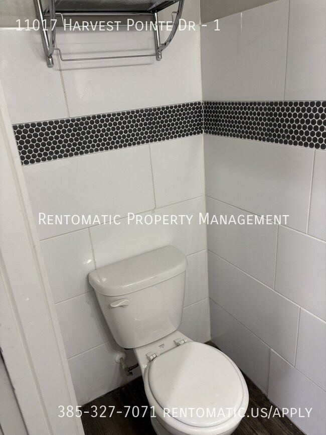 Building Photo - 11017 Harvest Pointe Dr