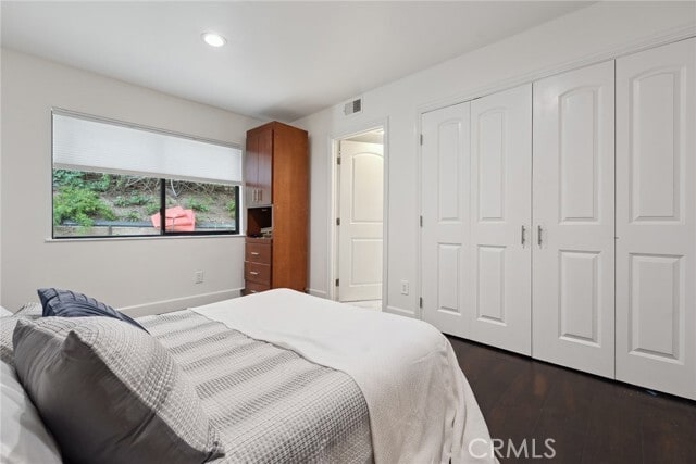 Building Photo - 4372 Park Vicente