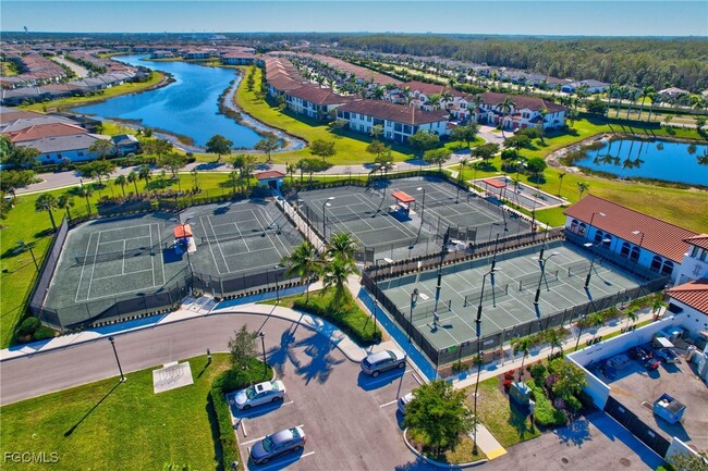 Building Photo - 12020 Arbor Trace Dr