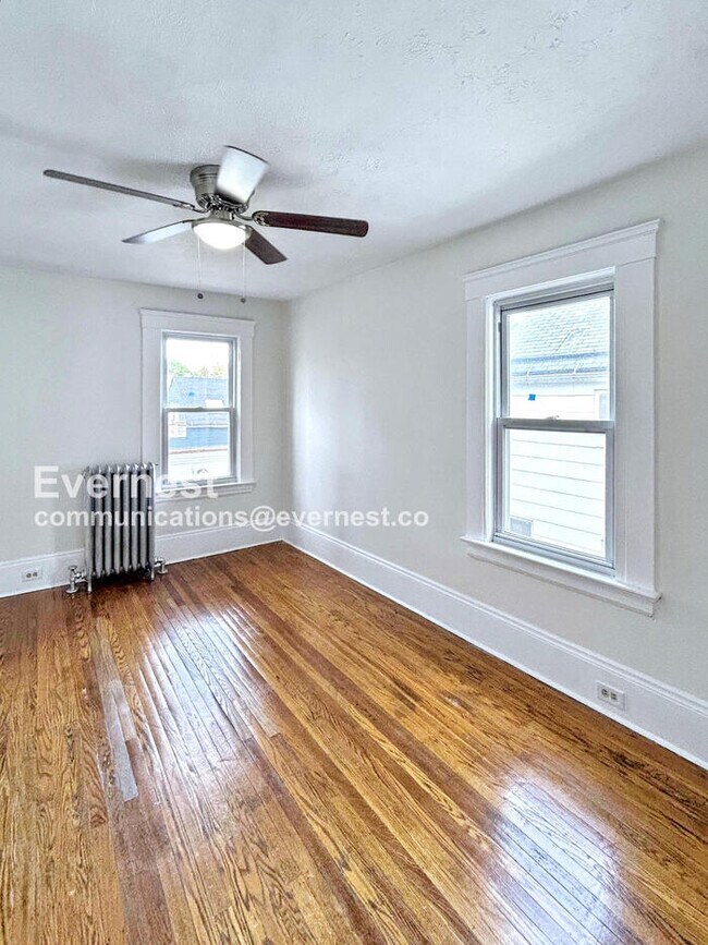 Building Photo - 1794 W 54th St