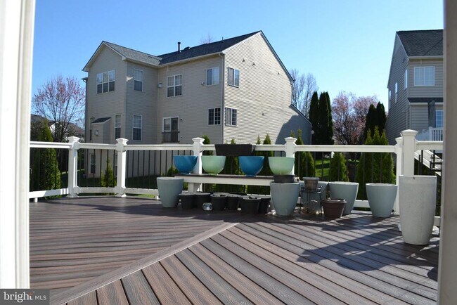 Building Photo - 44339 Apache Cir