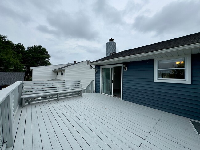 Building Photo - Charming 4 Bedroom/2 Bathroom Home with Large Backyard in Randallstown, MD!