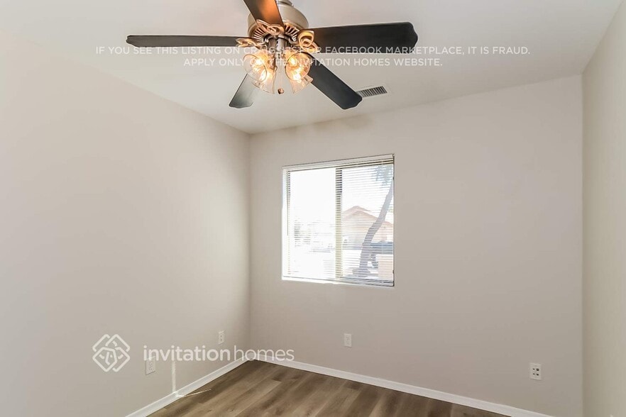 Building Photo - 25756 W St Kateri Dr