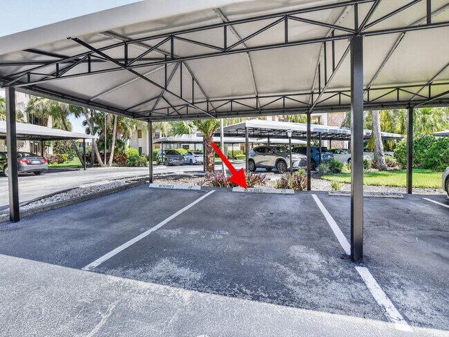 Building Photo - 7460 La Paz Blvd
