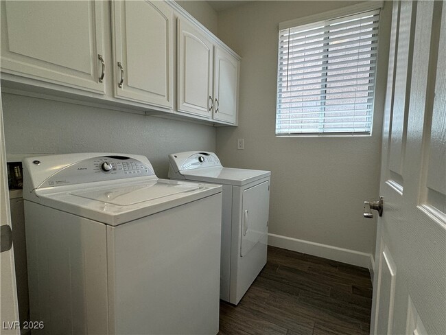 Building Photo - 2385 Quintet Ave