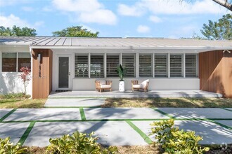 Building Photo - 14740 SW 83rd Pl
