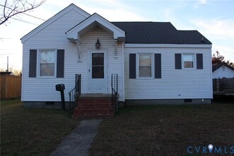 Building Photo - 706 Floral Ave