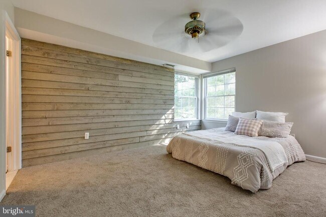 Building Photo - 206 Spring Maiden Ct