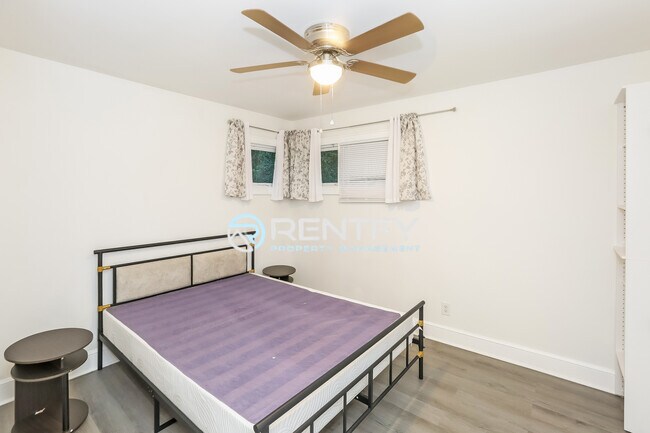 Building Photo - 12428 US-52