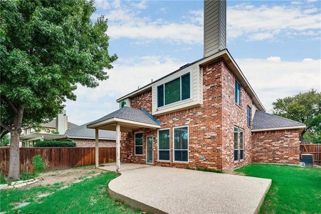 Building Photo - 1439 Royal Oaks Dr