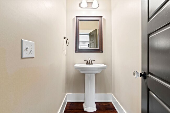 Building Photo - Beautiful Home in Briar Chapel-Many Amenities!