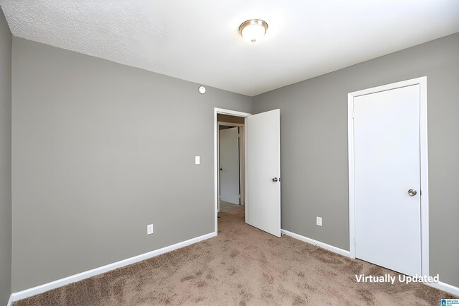 Building Photo - 203 Winterhaven Dr