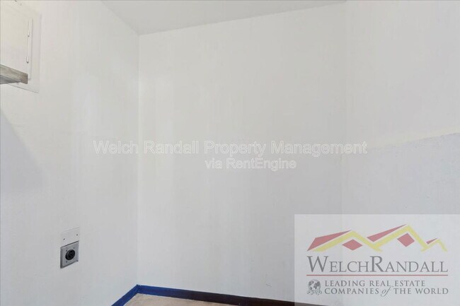 Building Photo - 2438 Elizabeth St