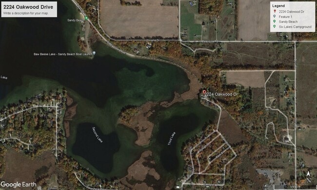 Building Photo - 2224 Oakwood Dr