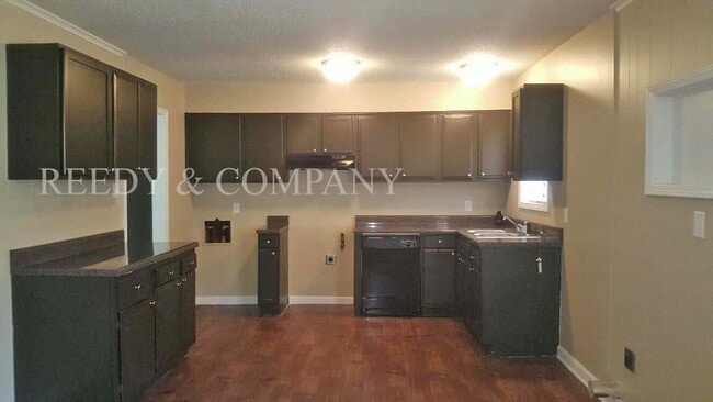 Building Photo - 4225 Arrowhead Rd