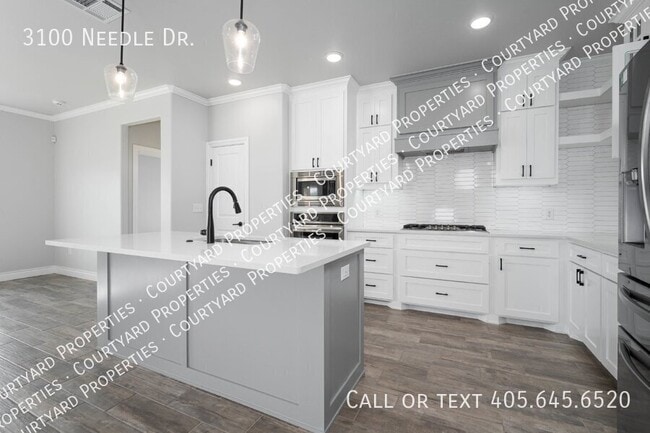 Building Photo - 3100 Needle Dr