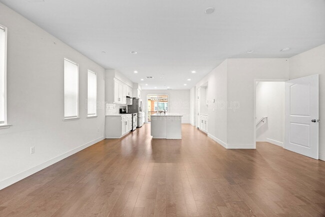 Building Photo - 38934 Lemongrass Wy