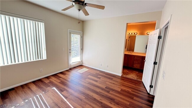 Building Photo - 1525 Spiced Wine Ave