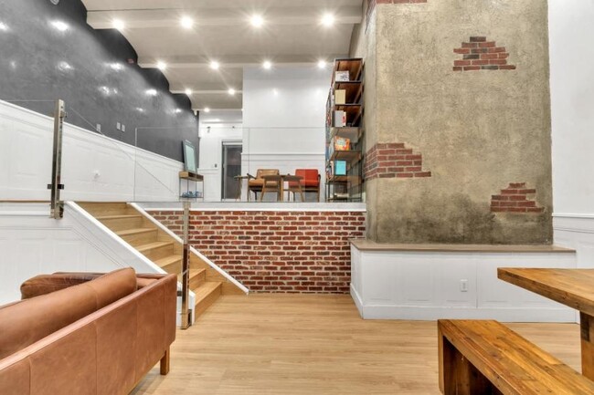 Building Photo - 2 bedroom in New York NY 10010