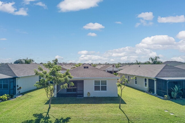 Building Photo - 18517 Cronin Sand Ln