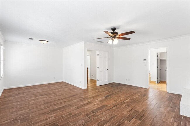 Building Photo - 5184 W Price Rd