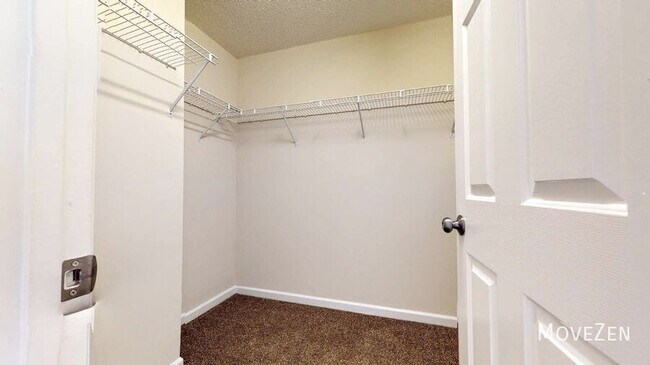 Building Photo - 312 Arbor Greene Dr