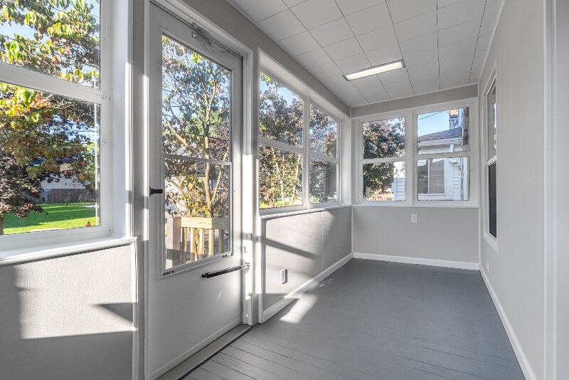 Building Photo - 312 Upland Ave