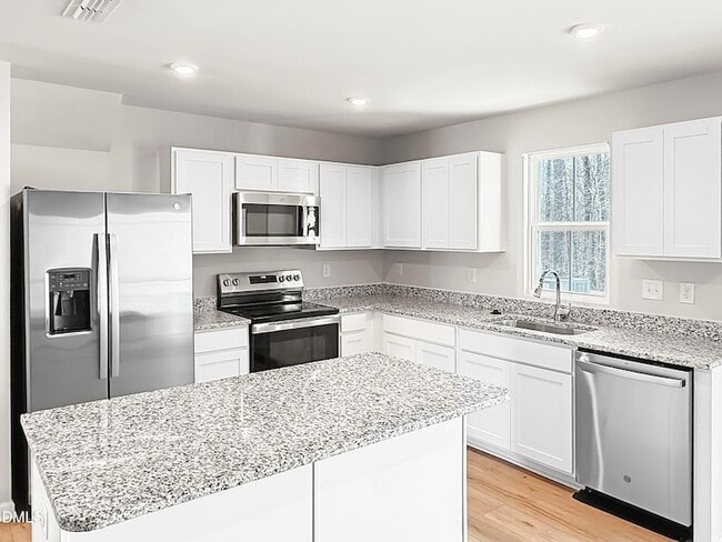 Building Photo - 150 Elyse Overlook Lp