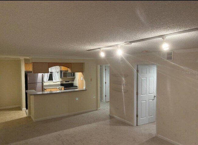 Building Photo - 2500 Winding Creek Blvd
